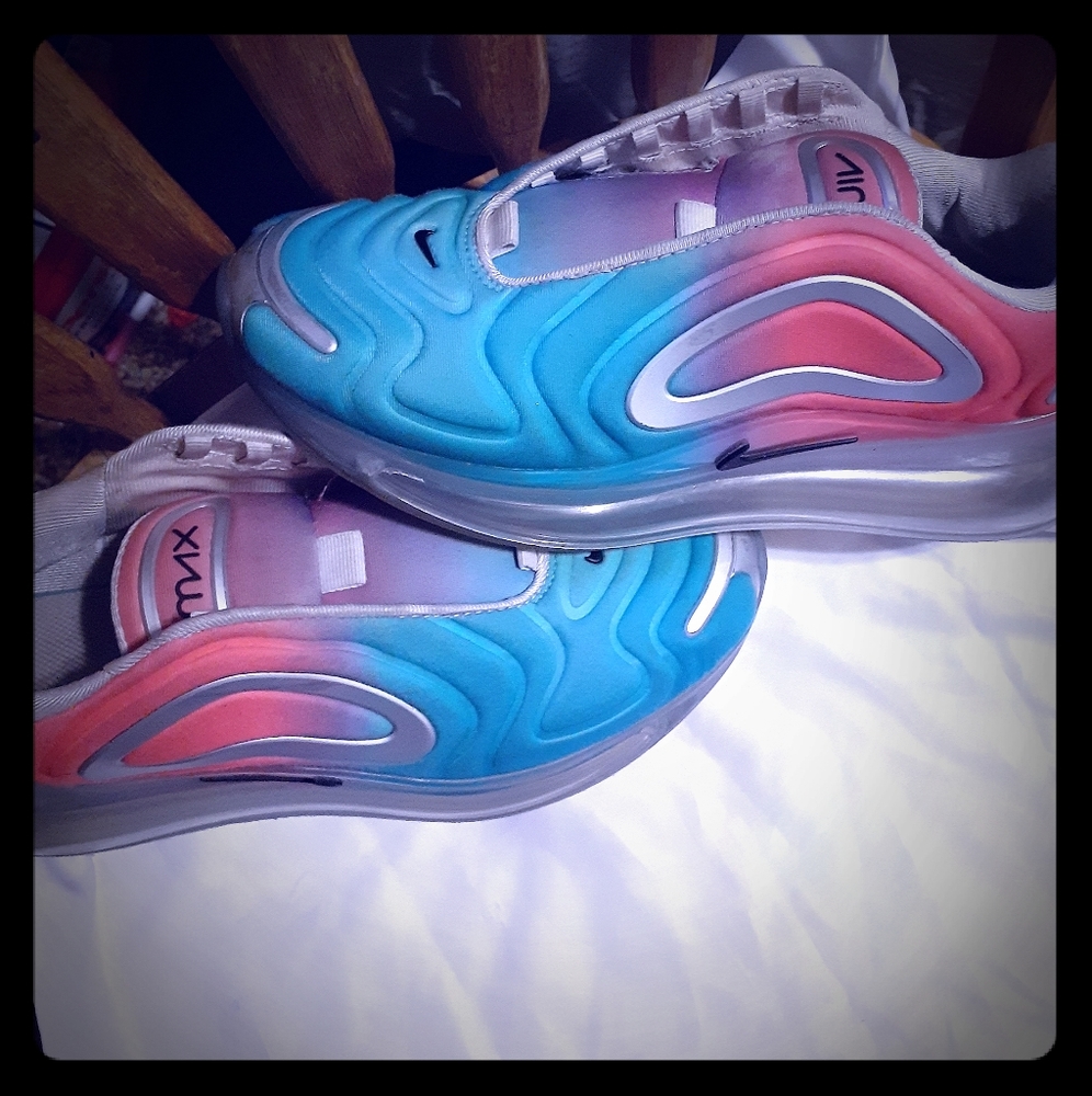 Nike 270 air max